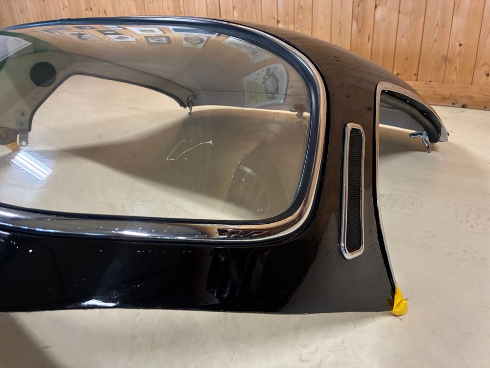 Hardtop für den Jaguar E-Type Serie 3 V12. Original in Schwarz. 4