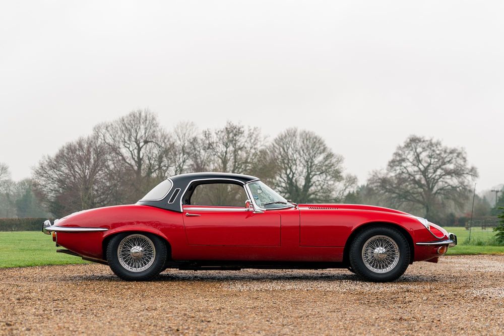 Hardtop für den Jaguar E-Type Serie 3 V12. Original in Schwarz. 16